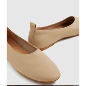 Quince Luxury Italian Leather Glove Ballet Flat Almond Sz 7